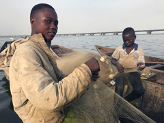 Even the very young men of Makoko are fishermen !