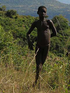 Les Surmas de la vallée de l'Omo