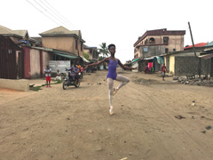 Une école de ballet gratuite au Nigeria