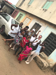 Une école de ballet gratuite au Nigeria