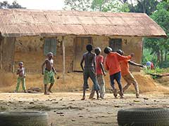 カメルーン：ロケ現場の写真